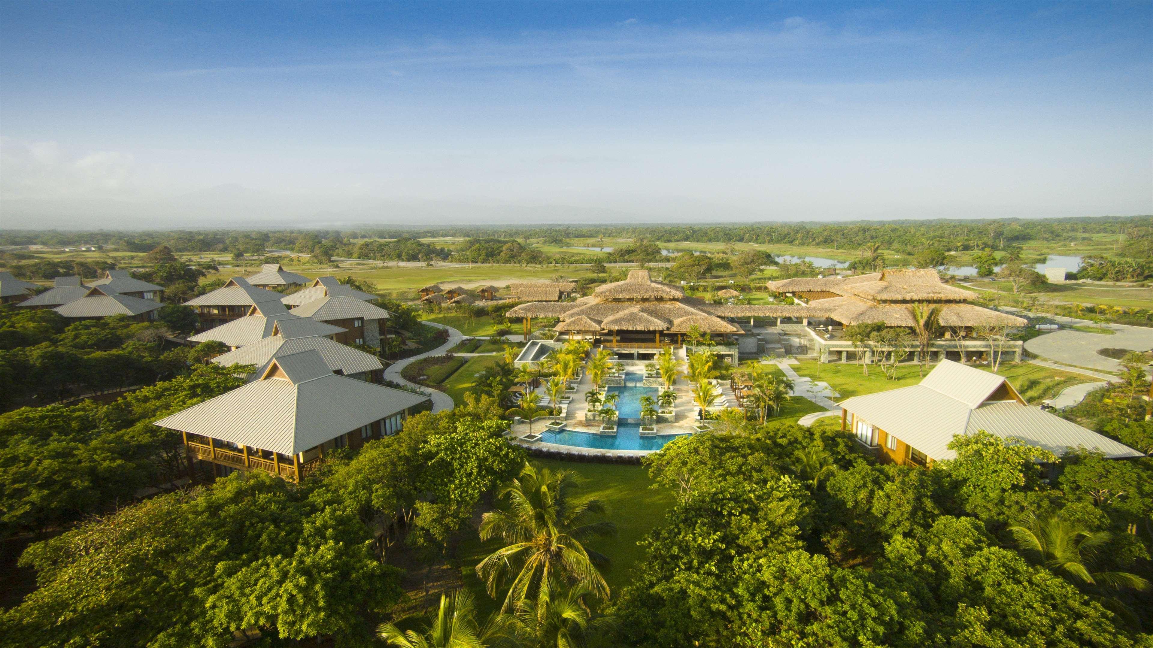 Indura Beach & Golf Resort Curio Collection By Hilton Tela Luaran gambar