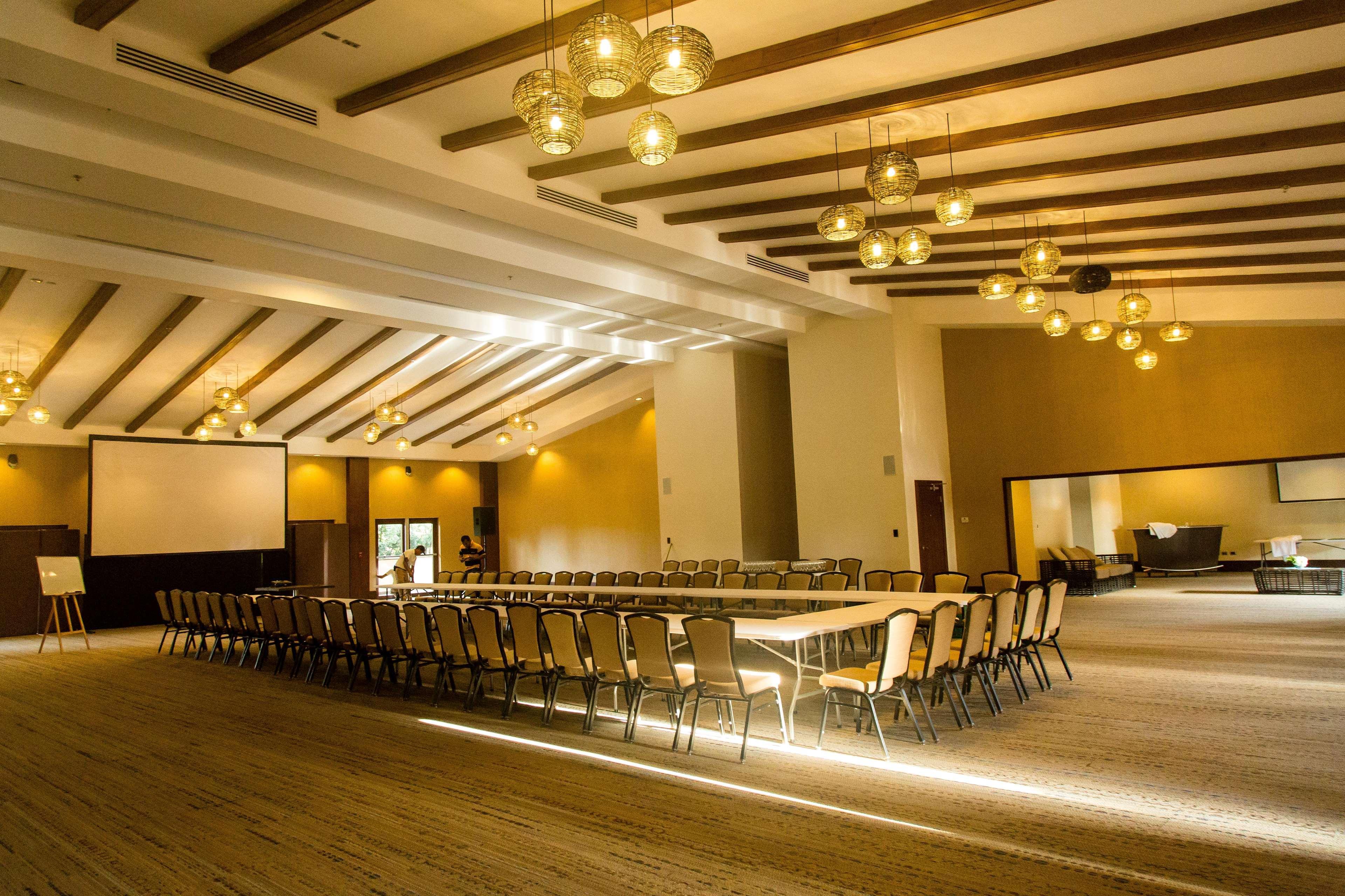 Indura Beach & Golf Resort Curio Collection By Hilton Tela Luaran gambar