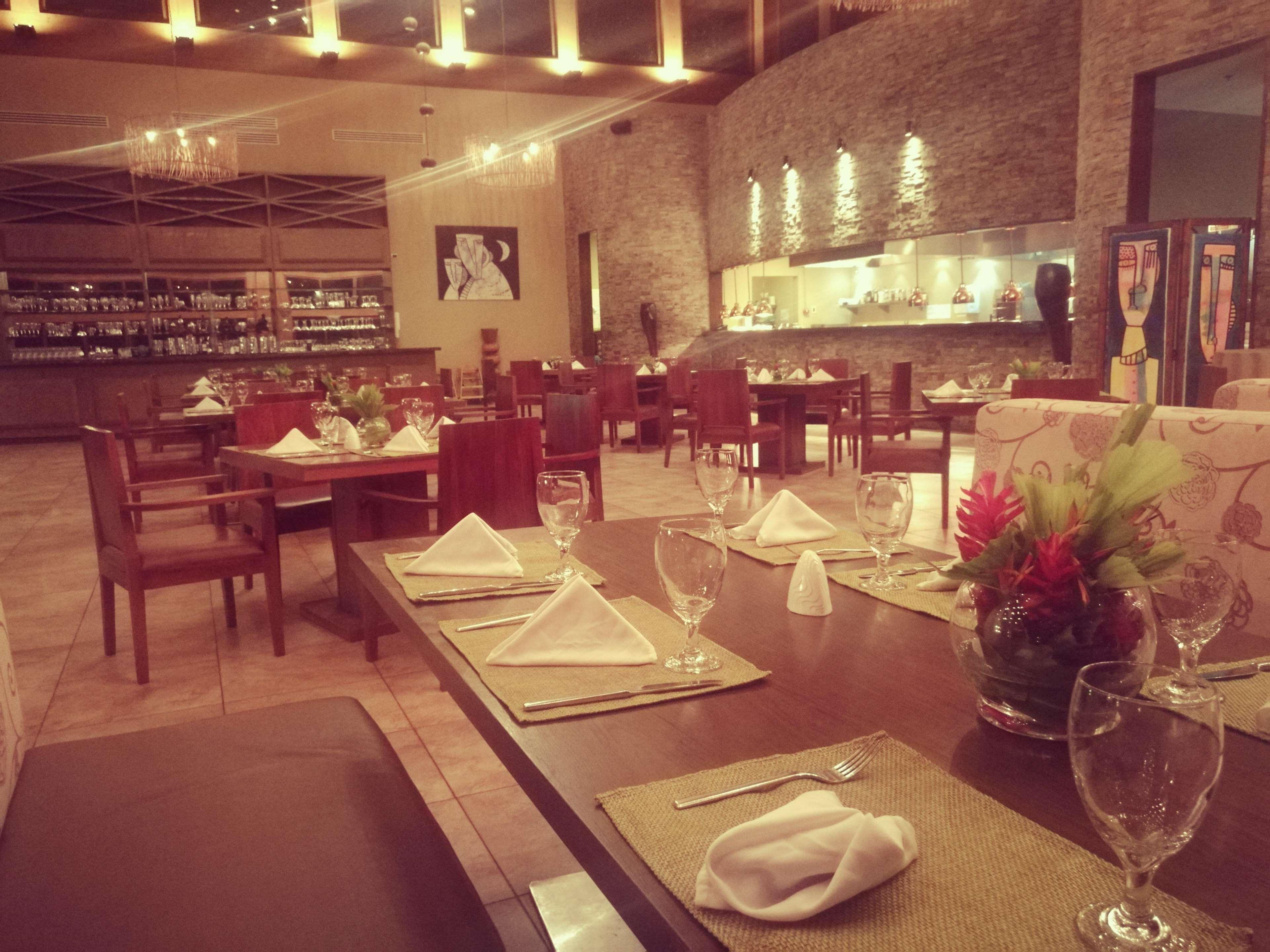 Indura Beach & Golf Resort Curio Collection By Hilton Tela Luaran gambar