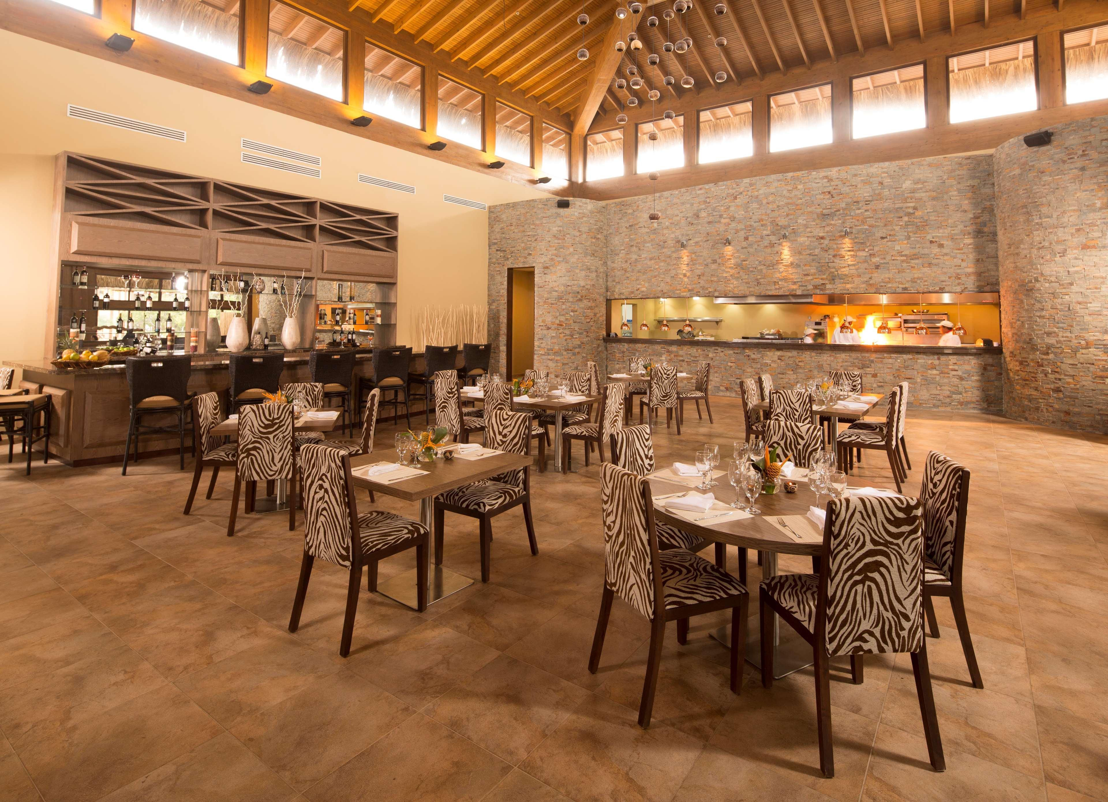 Indura Beach & Golf Resort Curio Collection By Hilton Tela Luaran gambar