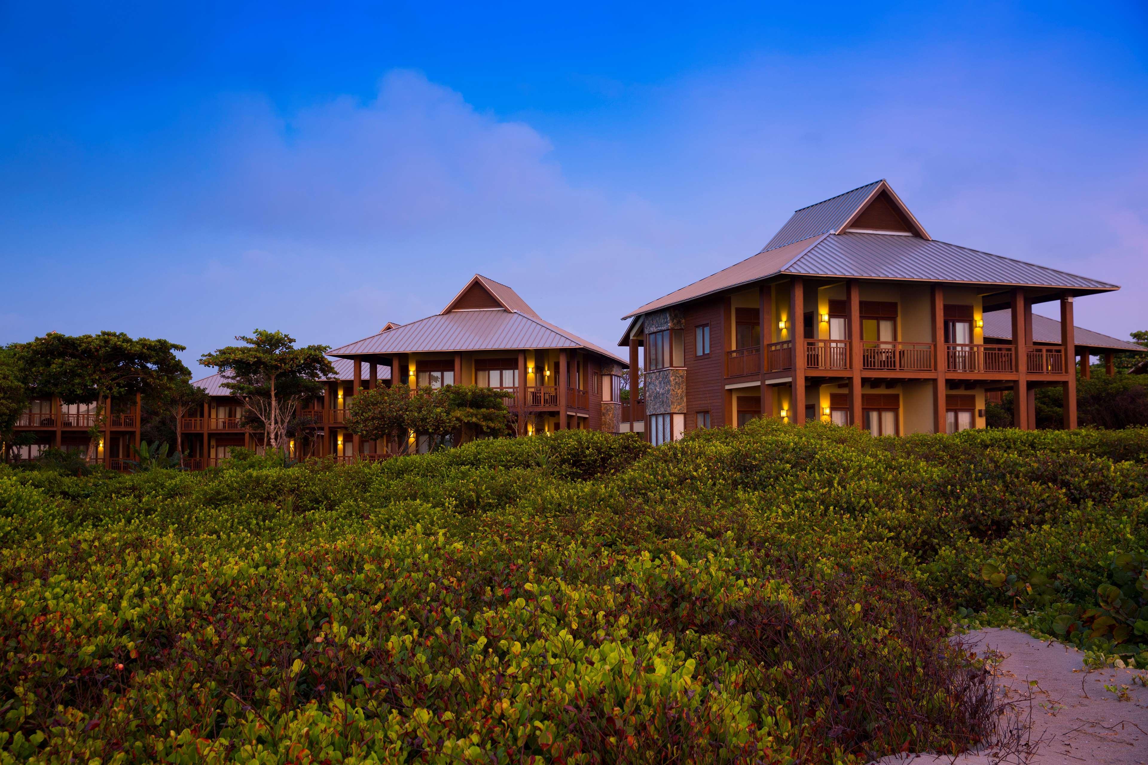 Indura Beach & Golf Resort Curio Collection By Hilton Tela Luaran gambar